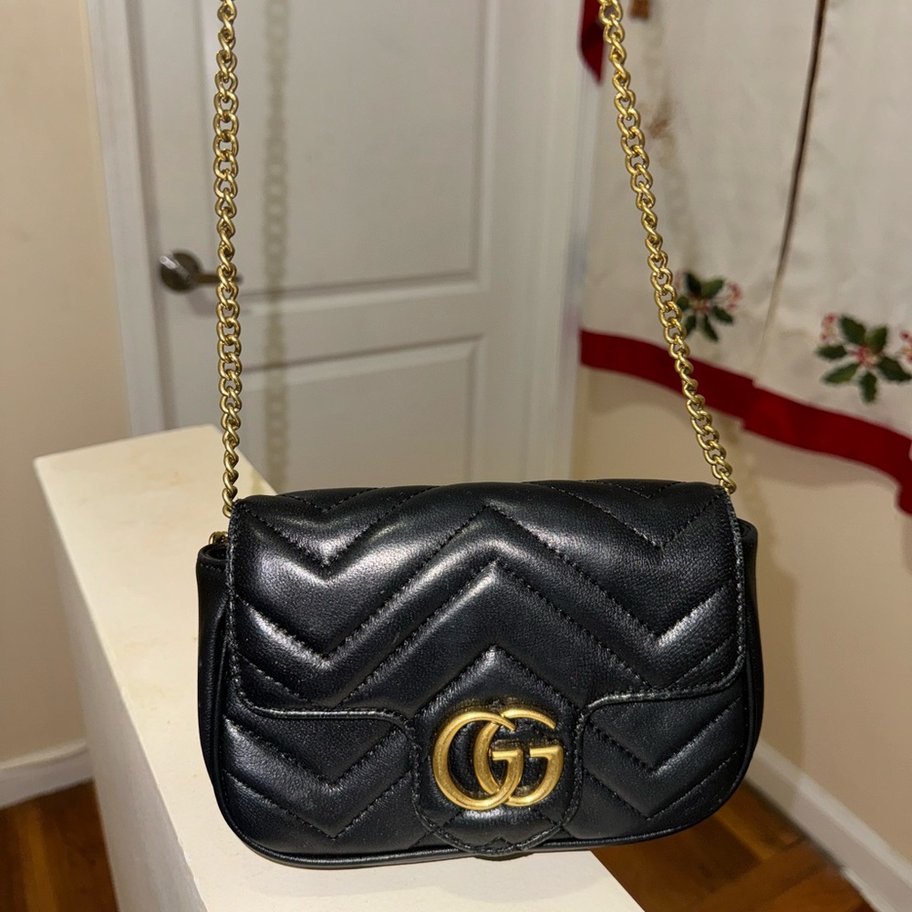 GUCCI GG MARMONT SUPER MINI BAG BLACK CROSSBODY BAG AUTHENTIC